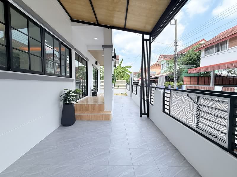 Praphawan Home Rom Klao 1 : ประภาวรรณโฮม ร่มเกล้า 1, กรุงเทพ, ถนนสุวินทวงศ์, แสนแสบ, มีนบุรี, กรุงเทพ, 200 ตร.ม., บ้านเดี่ยว ขาย, โดย นภัสศรณ์ วงศ์สินไทยกร (นันท์), 500244986 - DDproperty.com