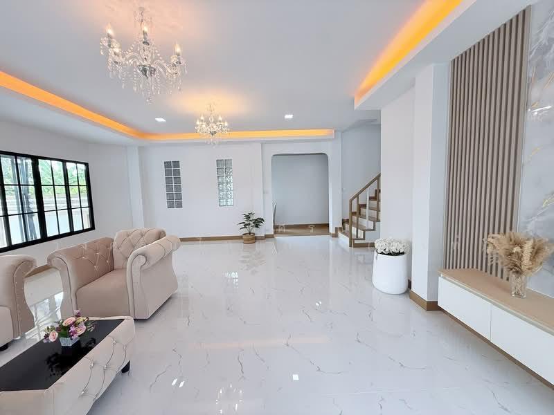 Praphawan Home Rom Klao 1 : ประภาวรรณโฮม ร่มเกล้า 1, กรุงเทพ, ถนนสุวินทวงศ์, แสนแสบ, มีนบุรี, กรุงเทพ, 200 ตร.ม., บ้านเดี่ยว ขาย, โดย นภัสศรณ์ วงศ์สินไทยกร (นันท์), 500244986 - DDproperty.com