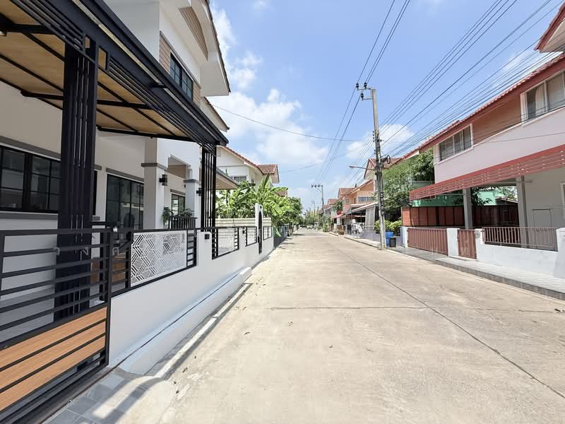 Praphawan Home Rom Klao 1, Bangkok, Suwinthawong Road, Saen Sab, Min Buri, Bangkok, 4 Bedrooms, 200 sqm, Single Detached House For Sale, by นภัสศรณ์ วงศ์สินไทยกร (นันท์), 500244986 - DDproperty.com