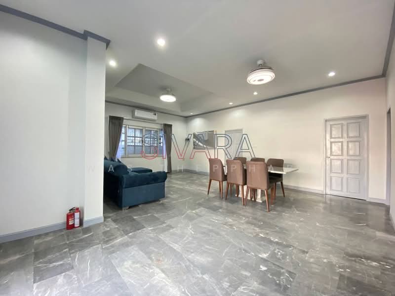 View Point Villas, Chon Buri (Pattaya), Nong Pru, Bang Lamung (Pattaya), Chon Buri (Pattaya), 3 Bedrooms, 250 sqm, Villa For Rent, by Siwas Thepphabut, 500244992 - DDproperty.com