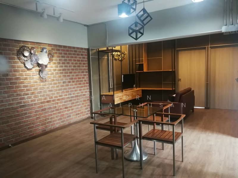 Pathumwan Place condominium, Bangkok, 1 Rama 1, Wang Mai, Pathum Wan, Bangkok, 3 Bedrooms, 90 sqm, Condo For Rent, by Shaporn Supvilaiphisan, 500245010 - DDproperty.com