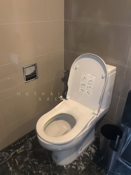 The Edge Sukhumvit 23, Bangkok, 6 Soi Sukhumvit 23, Khlongtoei Nua, Watthana, Bangkok, 1 Bedroom, 33 sqm, Condo For Rent, by Hathaichanok Saenset, 500245027 - DDproperty.com