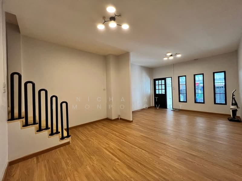 Bangbon1, Bangkok, Bang Bon, Bang Bon, Bangkok, 4 Bedrooms, 200 sqm, Townhouse For Sale, by NICHARAT PIMONPONGVUT, 500245048 - DDproperty.com