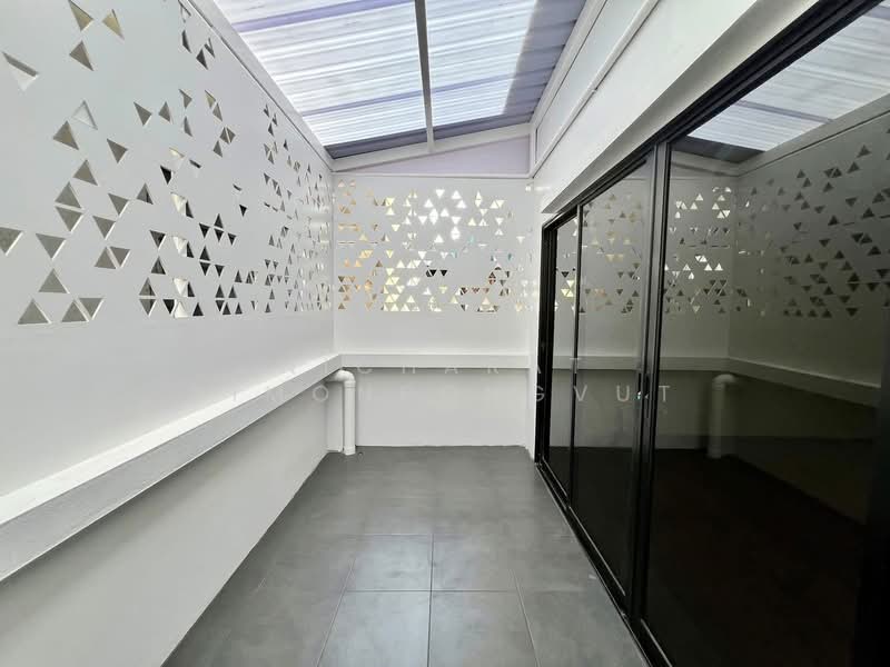 Bangbon1, Bangkok, Bang Bon, Bang Bon, Bangkok, 4 Bedrooms, 200 sqm, Townhouse For Sale, by NICHARAT PIMONPONGVUT, 500245048 - DDproperty.com