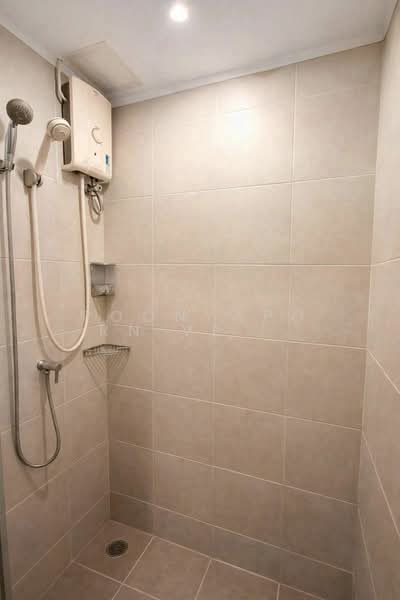 Lumpini Ville Ratburana-Riverview, Bangkok, Soi Ratburana 6/1, Ratburana Road, Bangpakok, Rat Burana, Bangkok, 1 Bedroom, 30 sqm, Condo For Sale, by Poonyaporn Veerabulyarit, 500245057 - DDproperty.com