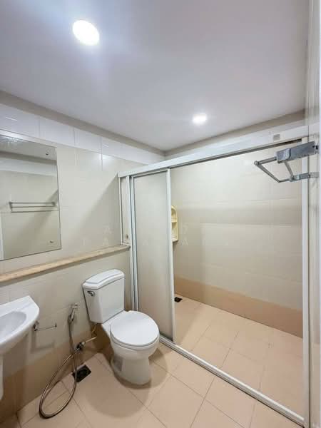 Urban Sathorn, Bangkok, Ratchaphruek Road, Bang Chak, Phasi Charoen, Bangkok, 3 Bedrooms, 300 sqm, Townhouse For Rent, by Airada Parasarn, 500245085 - DDproperty.com