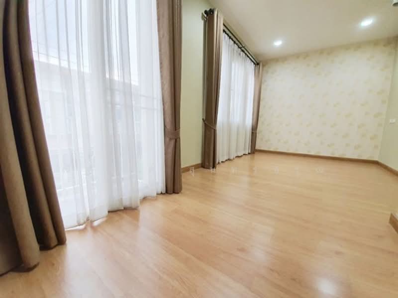 ไม่พบโครงการ, Nonthaburi, วัดกระโจมทอง นนทบุรี, Bang Kruai, Bang Kruai, Nonthaburi, 4 Bedrooms, 170 sqm, Townhouse For Rent, by ณัฐพงศ์ สุนทรอรุณ, 500245117 - DDproperty.com