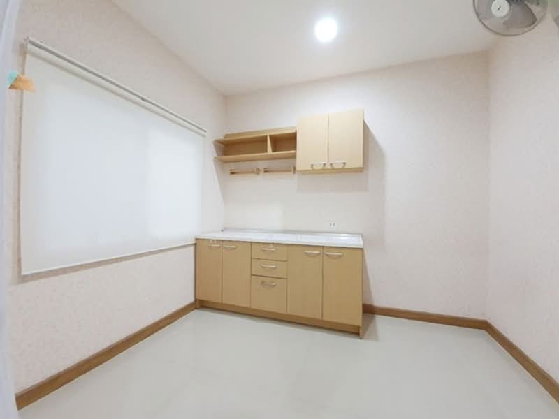 ไม่พบโครงการ, Nonthaburi, วัดกระโจมทอง นนทบุรี, Bang Kruai, Bang Kruai, Nonthaburi, 4 Bedrooms, 170 sqm, Townhouse For Rent, by ณัฐพงศ์ สุนทรอรุณ, 500245117 - DDproperty.com