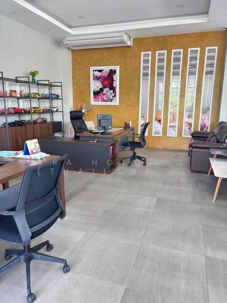 ทอผ้า สภาพใหม่ พร้อมใช้งาน, Samut Sakhon, Tha Mai, Krathum Baen, Samut Sakhon, , 2,000 sqm, Office Space For Sale, by ERA Holding (Thailand) Co., Ltd., 500245119 - DDproperty.com