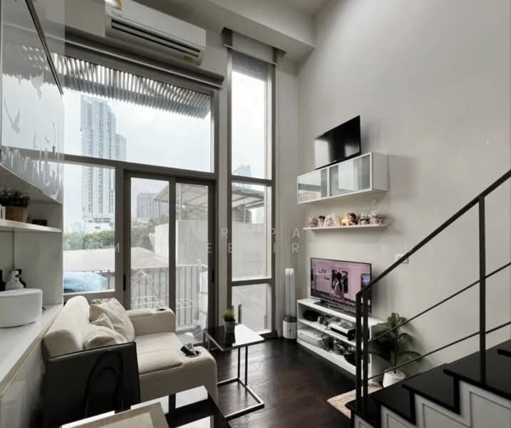 IDEO Morph 38, Bangkok, 88 Sukhumvit Road, Phra Kanong, Khlong Toei, Bangkok, 1 Bedroom, 34 sqm, Condo For Sale, by Orapa Sumetheesirisakul, 500245129 - DDproperty.com