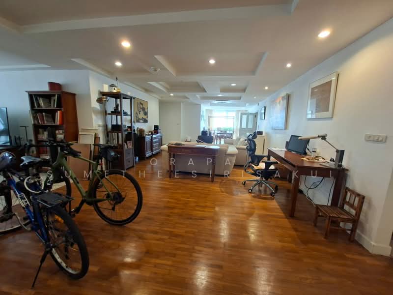 President Park Sukhumvit 24, Bangkok, 99 Sukhumvit 24 Alley, Khlongtoei Nua, Watthana, Bangkok, 3 Bedrooms, 224 sqm, Condo For Sale, by Orapa Sumetheesirisakul, 500245146 - DDproperty.com