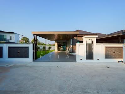 ขาย - บ้านเดี่ยว 3 ห้องนอน สำหรับขาย ในนาเกลือ พัทยา, ชลบุรี