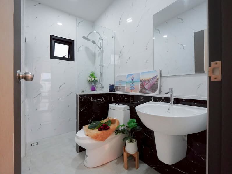 3 Bedroom House for Sale in Na Kluea Pattaya, Chon Buri (Pattaya), Bang Lamung, Bang Lamung (Pattaya), Chon Buri (Pattaya), 3 Bedrooms, 398 sqm, Single Detached House For Sale, by PLC real estate, 500245182 - DDproperty.com