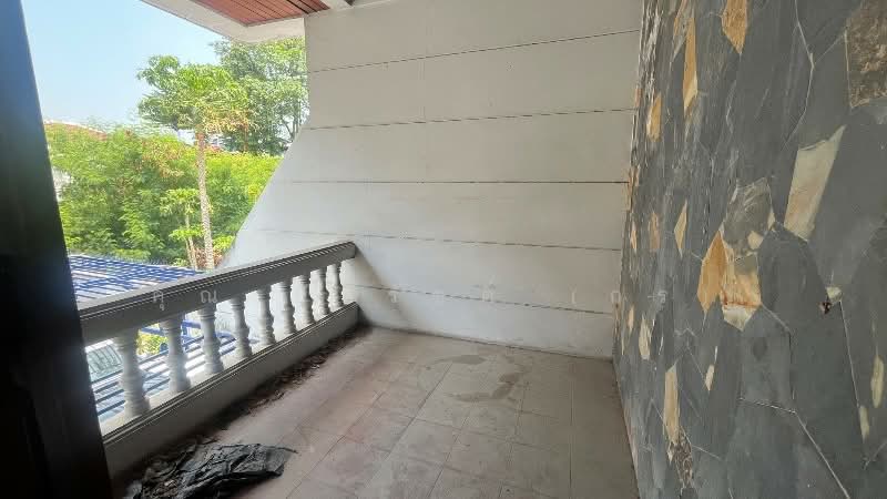 ทาวน์เฮ้าส์ 3 ชั้น ซอยงามวงศ์วาน 47 โครงสร้างดี แปลงริม, กรุงเทพ, งามวงศ์วาน, ทุ่งสองห้อง, หลักสี่, กรุงเทพ, 200 ตร.ม., ทาวน์เฮ้าส์ ขาย, โดย คุณ ชัยรัชต์ (กร), 500245212 - DDproperty.com