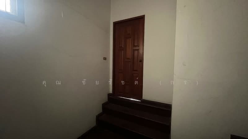 ทาวน์เฮ้าส์ 3 ชั้น ซอยงามวงศ์วาน 47 โครงสร้างดี แปลงริม, กรุงเทพ, งามวงศ์วาน, ทุ่งสองห้อง, หลักสี่, กรุงเทพ, 200 ตร.ม., ทาวน์เฮ้าส์ ขาย, โดย คุณ ชัยรัชต์ (กร), 500245212 - DDproperty.com