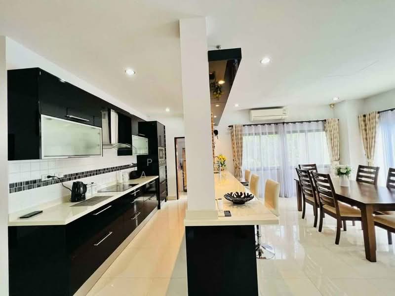 4-BR House, Chon Buri (Pattaya), Nong Pru, Bang Lamung (Pattaya), Chon Buri (Pattaya), 4 Bedrooms, 325 sqm, Single Detached House For Rent, by Supitsara  Sangarun, 500245252 - DDproperty.com