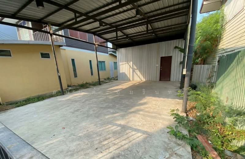 Land for sale with building, 31 sq.wah, accessible via 2 alleys (Lat Phrao 58 and 60), Bangkok, Wang Thonglang, Wang Thonglang, Bangkok, , 124 sqm, Land For Sale, by อนันต์ อัมรินทร์, 500245263 - DDproperty.com