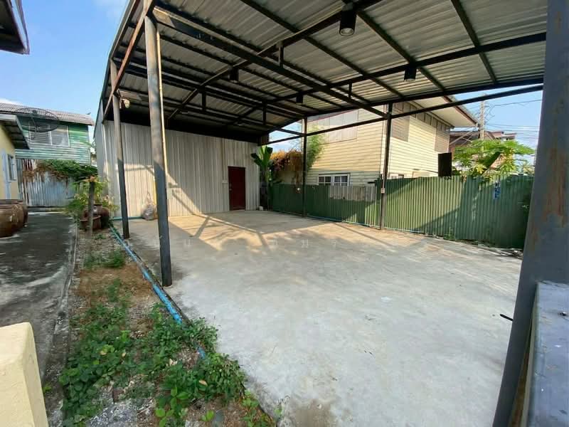 Land for sale with building, 31 sq.wah, accessible via 2 alleys (Lat Phrao 58 and 60), Bangkok, Wang Thonglang, Wang Thonglang, Bangkok, , 124 sqm, Land For Sale, by อนันต์ อัมรินทร์, 500245263 - DDproperty.com