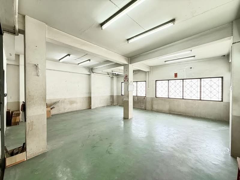 ขาย อาคารพาณิชย์ 5 ชั้น หลังมุม แยกดินแดง, Bangkok, Din Daeng, Din Daeng, Bangkok, , 700 sqm, Shophouse For Sale, by กรณวัสส์ กัณฑวัสส์วงส์, 500245266 - DDproperty.com