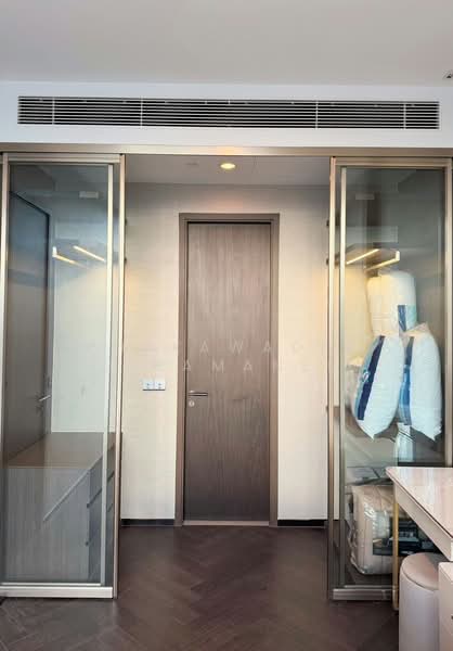 The Esse Sukhumvit 36, Bangkok, Soi Sukhumvit 36, Sukhumvit Road, Phra Kanong, Khlong Toei, Bangkok, 1 Bedroom, 39 sqm, Condo For Rent, by Phakawadee Jiramanee, 500245272 - DDproperty.com