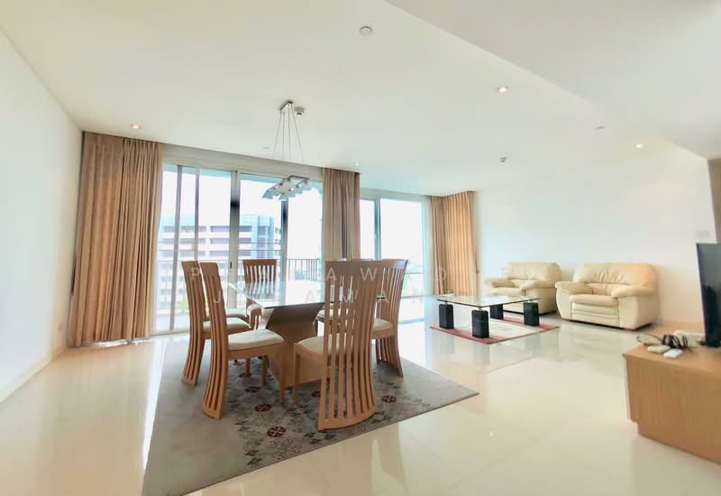Fullerton Sukhumvit, Bangkok, Sukhumvit Road, Khlong Tan Nua, Watthana, Bangkok, 3 Bedrooms, 155 sqm, Condo For Rent, by Phakawadee Jiramanee, 500245311 - DDproperty.com