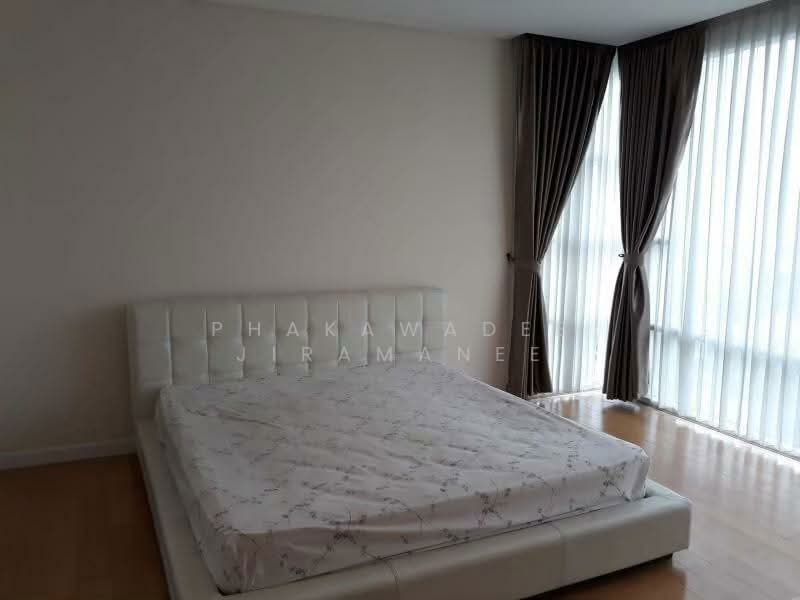 Fullerton Sukhumvit, Bangkok, Sukhumvit Road, Khlong Tan Nua, Watthana, Bangkok, 3 Bedrooms, 155 sqm, Condo For Rent, by Phakawadee Jiramanee, 500245311 - DDproperty.com