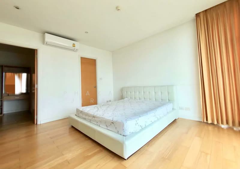Fullerton Sukhumvit, Bangkok, Sukhumvit Road, Khlong Tan Nua, Watthana, Bangkok, 3 Bedrooms, 155 sqm, Condo For Rent, by Phakawadee Jiramanee, 500245311 - DDproperty.com