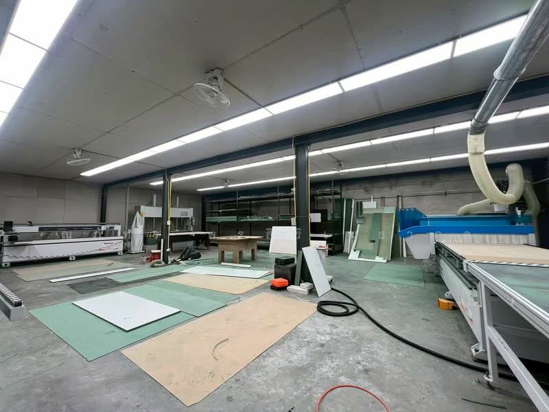 ขาย/ให้เช่า โกดัง พร้อมออฟฟิศ และห้องพัก พัฒนาชนบท3 (TW8-12726), กรุงเทพ, คลองสองต้นนุ่น, ลาดกระบัง, กรุงเทพ, 1,388 ตร.ม., โกดัง-โรงงาน ให้เช่า, โดย ณภัทร พรสิริเมธากุล, 500245314 - DDproperty.com