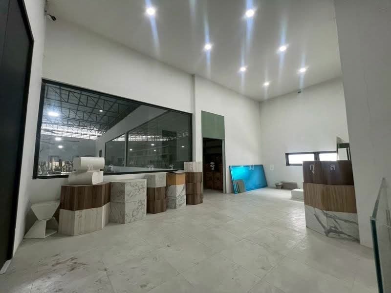 ขาย/ให้เช่า โกดัง พร้อมออฟฟิศ และห้องพัก พัฒนาชนบท3 (TW8-12726), กรุงเทพ, คลองสองต้นนุ่น, ลาดกระบัง, กรุงเทพ, 1,388 ตร.ม., โกดัง-โรงงาน ให้เช่า, โดย ณภัทร พรสิริเมธากุล, 500245314 - DDproperty.com