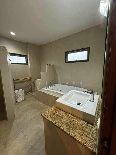 4-BR House, Chon Buri (Pattaya), Nong Pru, Bang Lamung (Pattaya), Chon Buri (Pattaya), 4 Bedrooms, 320 sqm, Single Detached House For Rent, by Supitsara  Sangarun, 500245316 - DDproperty.com