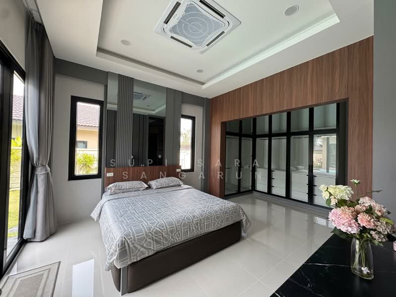 3-BR Villa, Chon Buri (Pattaya), Nong Pru, Bang Lamung (Pattaya), Chon Buri (Pattaya), 3 Bedrooms, 241 sqm, Villa For Rent, by Supitsara  Sangarun, 500245325 - DDproperty.com