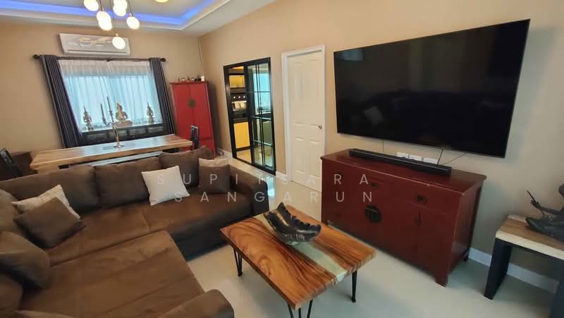 For Sale - 3-BR House, Chon Buri (Pattaya)