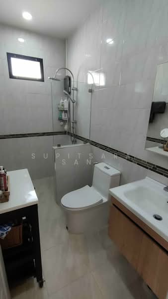 For Sale - 3-BR House, Chon Buri (Pattaya)