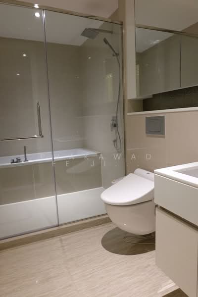 H Sukhumvit 43, Bangkok, 28 Sukhumvit 34 Road, Khlong Tan Nua, Watthana, Bangkok, 1 Bedroom, 40 sqm, Condo For Rent, by Phakawadee Jiramanee, 500245346 - DDproperty.com