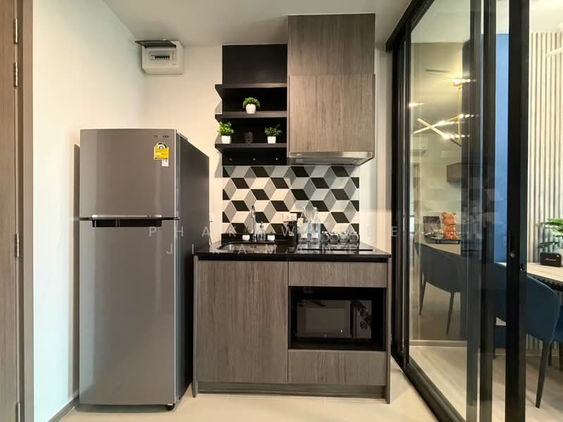 The Base Phetchaburi-Thonglor, Bangkok, Phetchaburi Rd, Bang Kapi, Huai Khwang, Bangkok, 1 Bedroom, 32 sqm, Condo For Sale, by Phakawadee Jiramanee, 500245353 - DDproperty.com