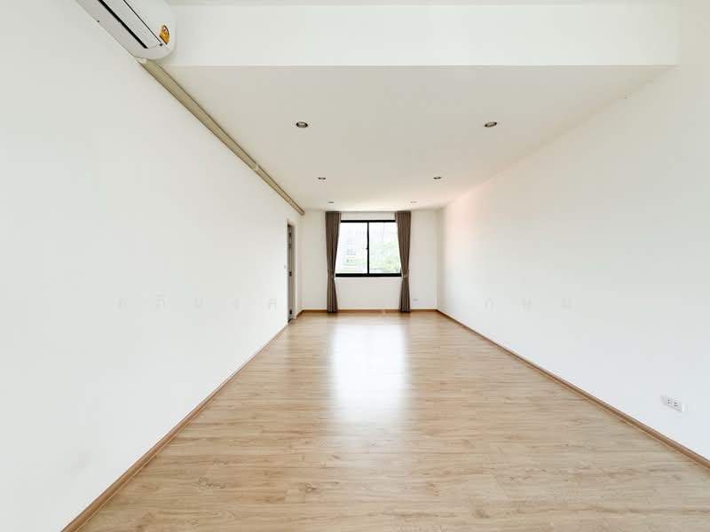 Estara Haven Pattanakan 20, กรุงเทพ, Phatthanakan 20, Phatthanakan Road, สวนหลวง, สวนหลวง, กรุงเทพ, 200 ตร.ม., ทาวน์เฮ้าส์ ขาย, โดย อภิมงคล สุขเกษม, 500245359 - DDproperty.com