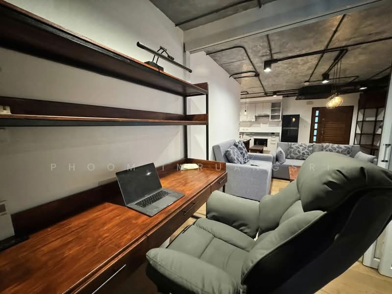 Supalai Place Sukhumvit 39, Bangkok, 175-179 Soi Sukhumvit 39 Sukhumvit Road, Khlong Tan Nua, Watthana, Bangkok, 1 Bedroom, 77 sqm, Condo For Rent, by Phoom Imruangsri, 500245378 - DDproperty.com