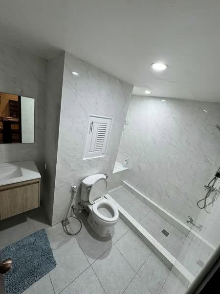 Supalai Place Sukhumvit 39, Bangkok, 175-179 Soi Sukhumvit 39 Sukhumvit Road, Khlong Tan Nua, Watthana, Bangkok, 1 Bedroom, 77 sqm, Condo For Rent, by Phoom Imruangsri, 500245378 - DDproperty.com