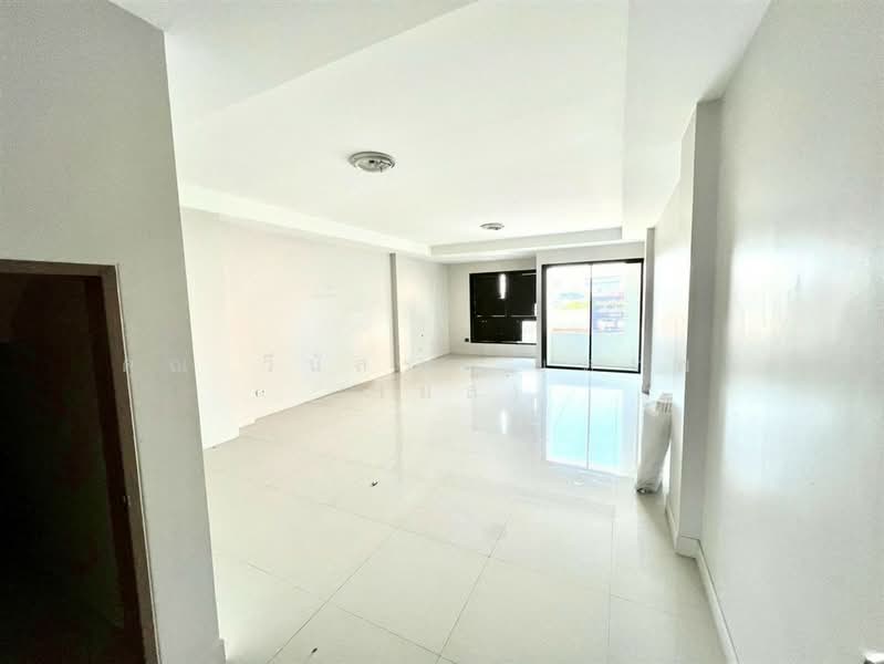 อาคารพาณิชย์ 3.5 ชั้น 28.7 ตร.ว. โครงการที บิสโฮม ตลาดพลู ใกล้ตลาดพลู ถนนเทอดไท, Bangkok, ถนนเทอดไท, Talat Plu, Thon Buri, Bangkok, , 215 sqm, Shophouse For Sale, by คุณ วีนัสรา บุตรพา (เมล), 500245386 - DDproperty.com