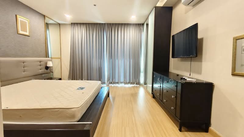 Sky Walk Residences, Bangkok, 1599 Sukhumvit Road, Phra Kanong Nua, Watthana, Bangkok, 2 Bedrooms, 101 sqm, Condo For Rent, by Phoom Imruangsri, 500245390 - DDproperty.com