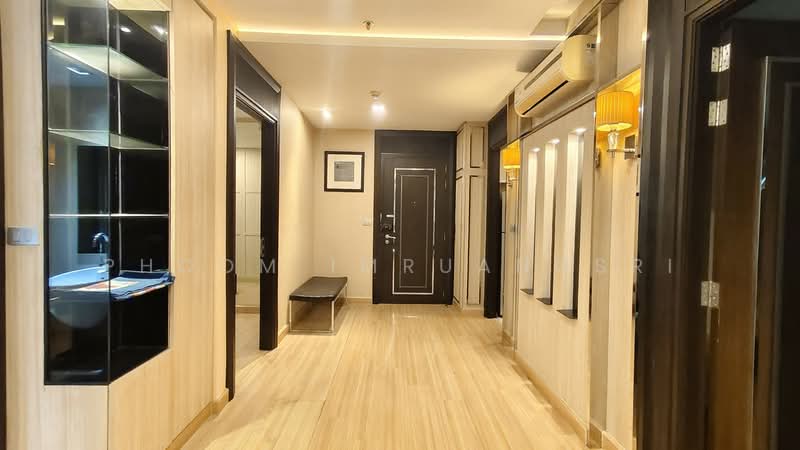 Sky Walk Residences, Bangkok, 1599 Sukhumvit Road, Phra Kanong Nua, Watthana, Bangkok, 2 Bedrooms, 101 sqm, Condo For Rent, by Phoom Imruangsri, 500245390 - DDproperty.com