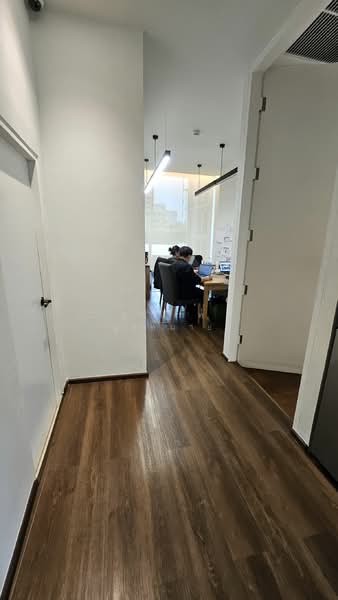 Space for Rent Thonglor Main Road BTS Walk Distance, Bangkok, Khlong Tan Nua, Watthana, Bangkok, , 127 sqm, Retail Space For Rent, by Chutinun Mungmai, 500245391 - DDproperty.com
