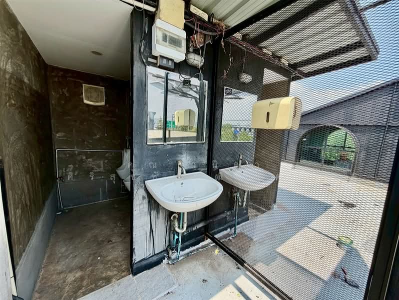 โฮมออฟฟิศ 3 ชั้น 71.4 ตร.ว. โฮมออฟฟิศ ใกล้ตลาดบางศรีเมือง ถนนราชพฤกษ์-นนทบุรี1, นนทบุรี, ถนนราชพฤกษ์-นนทบุรี1, บางศรีเมือง, เมืองนนทบุรี, นนทบุรี, 400 ตร.ม., ตึกแถว-อาคารพาณิชย์ ขาย, โดย คุณ วนิดา ศิริสุขชัยวุฒิ (ดา), 500245425 - DDproperty.com