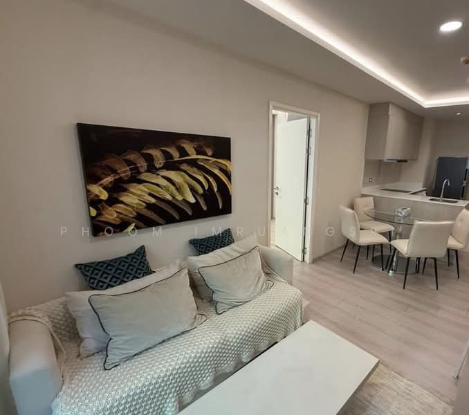 Vtara Sukhumvit 36, Bangkok, 118 Soi Saen Sabai, Phra Kanong, Khlong Toei, Bangkok, 2 Bedrooms, 65 sqm, Condo For Rent, by Phoom Imruangsri, 500245430 - DDproperty.com