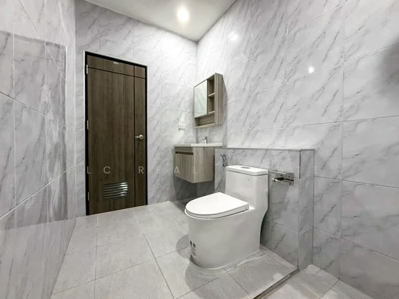 3 Bedroom House for Sale in East Pattaya, Chon Buri (Pattaya), Bang Lamung, Bang Lamung (Pattaya), Chon Buri (Pattaya), 3 Bedrooms, 216 sqm, Single Detached House For Sale, by PLC real estate, 500245431 - DDproperty.com