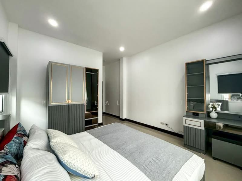 ขายบ้าน 3 ห้องนอน 2 ห้องน้ำ พัทยาตะวันออก, ชลบุรี, บางละมุง, บางละมุง, ชลบุรี, 216 ตร.ม., บ้านเดี่ยว ขาย, โดย PLC real estate, 500245431 - DDproperty.com