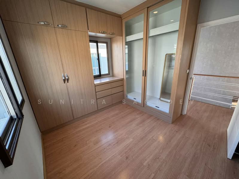 The Plant Estique Pattanakarn 38, Bangkok, Soi Pattanakarn 38, Suan Luang, Suan Luang, Bangkok, 3 Bedrooms, 181 sqm, Single Detached House For Rent, by Sunitra Sachdev, 500245432 - DDproperty.com