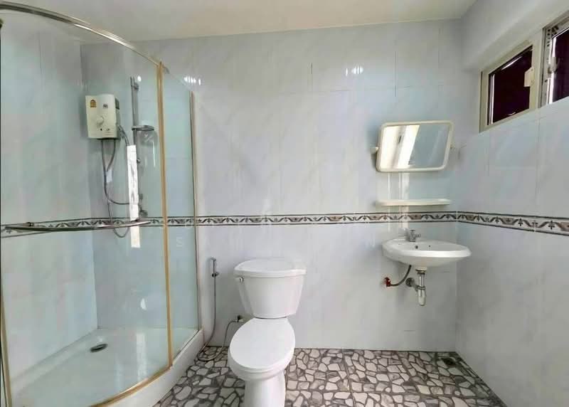 undefined, Chon Buri (Pattaya), Nong Pru, Bang Lamung (Pattaya), Chon Buri (Pattaya), 4 Bedrooms, 220 sqm, Single Detached House For Rent, by Supitsara  Sangarun, 500245444 - DDproperty.com