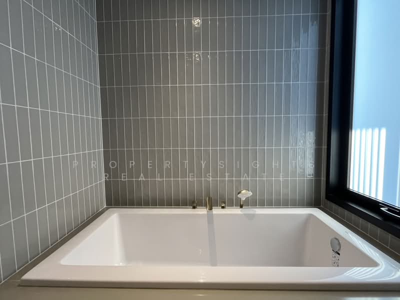 Via 34, Bangkok, 15 Soi Sukhumvit 34, Khong Tan, Khlong Toei, Bangkok, 2 Bedrooms, 103 sqm, Condo For Rent, by PROPERTYSIGHTS REAL ESTATE, 500245474 - DDproperty.com