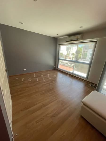 Villette City Pattanakarn 38, Bangkok, Phatthanakan Road, Prawet, Prawet, Bangkok, 4 Bedrooms, 325 sqm, Townhouse For Sale, by Natasa Techathonthanakhun, 500245502 - DDproperty.com